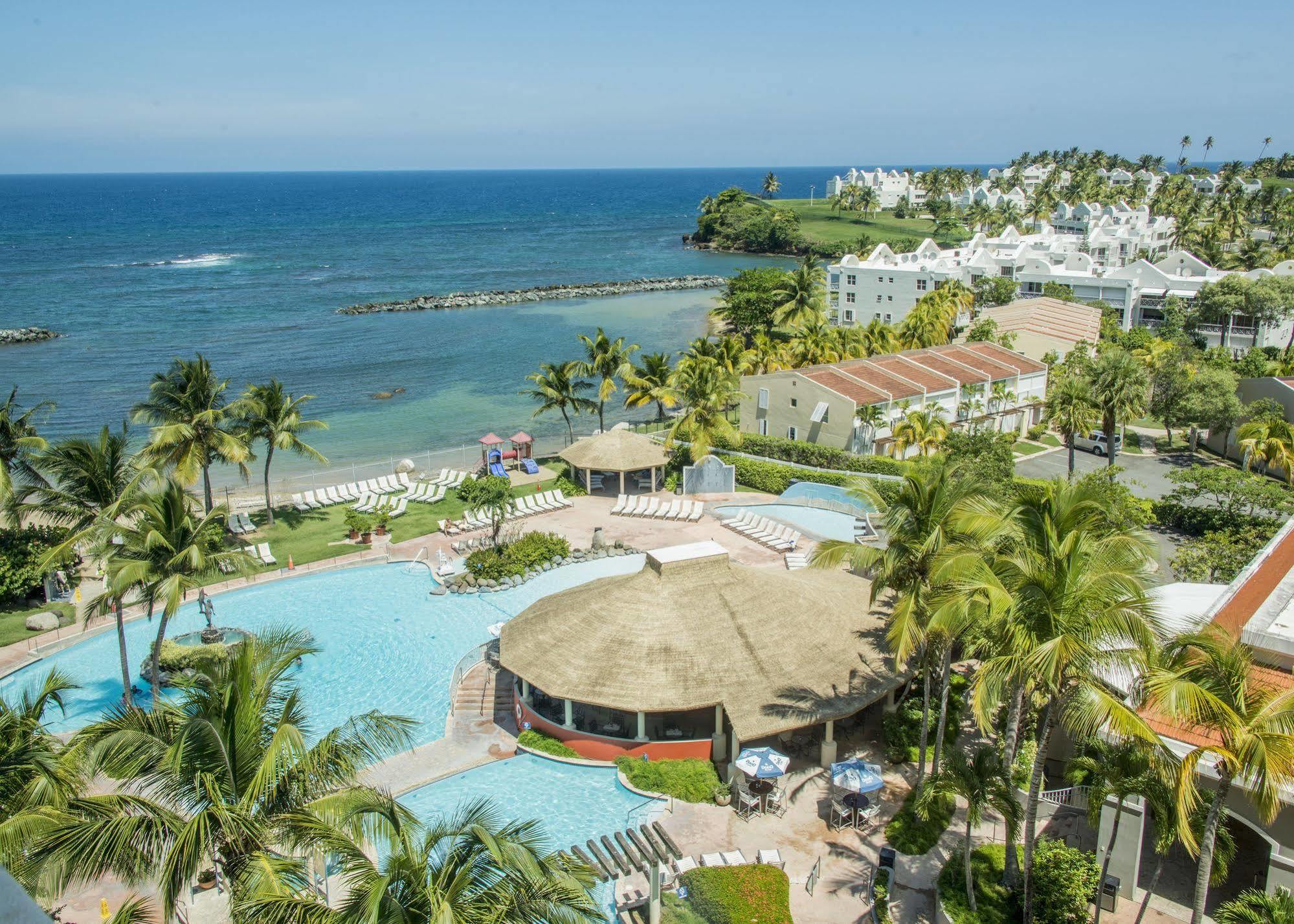 Hotel Aquarius Vacation Club At Dorado Del Mar Exterior foto