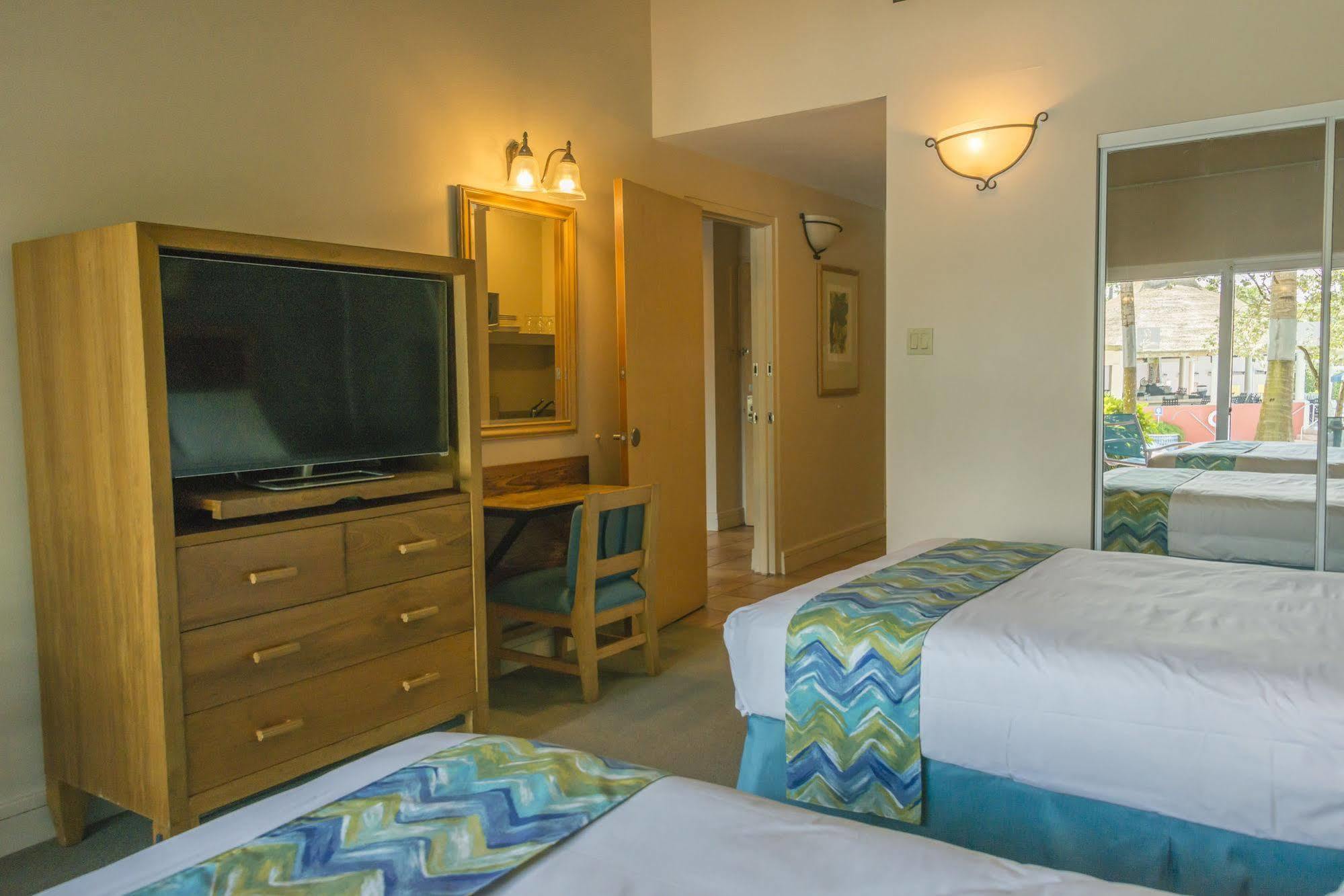 Hotel Aquarius Vacation Club At Dorado Del Mar Exterior foto