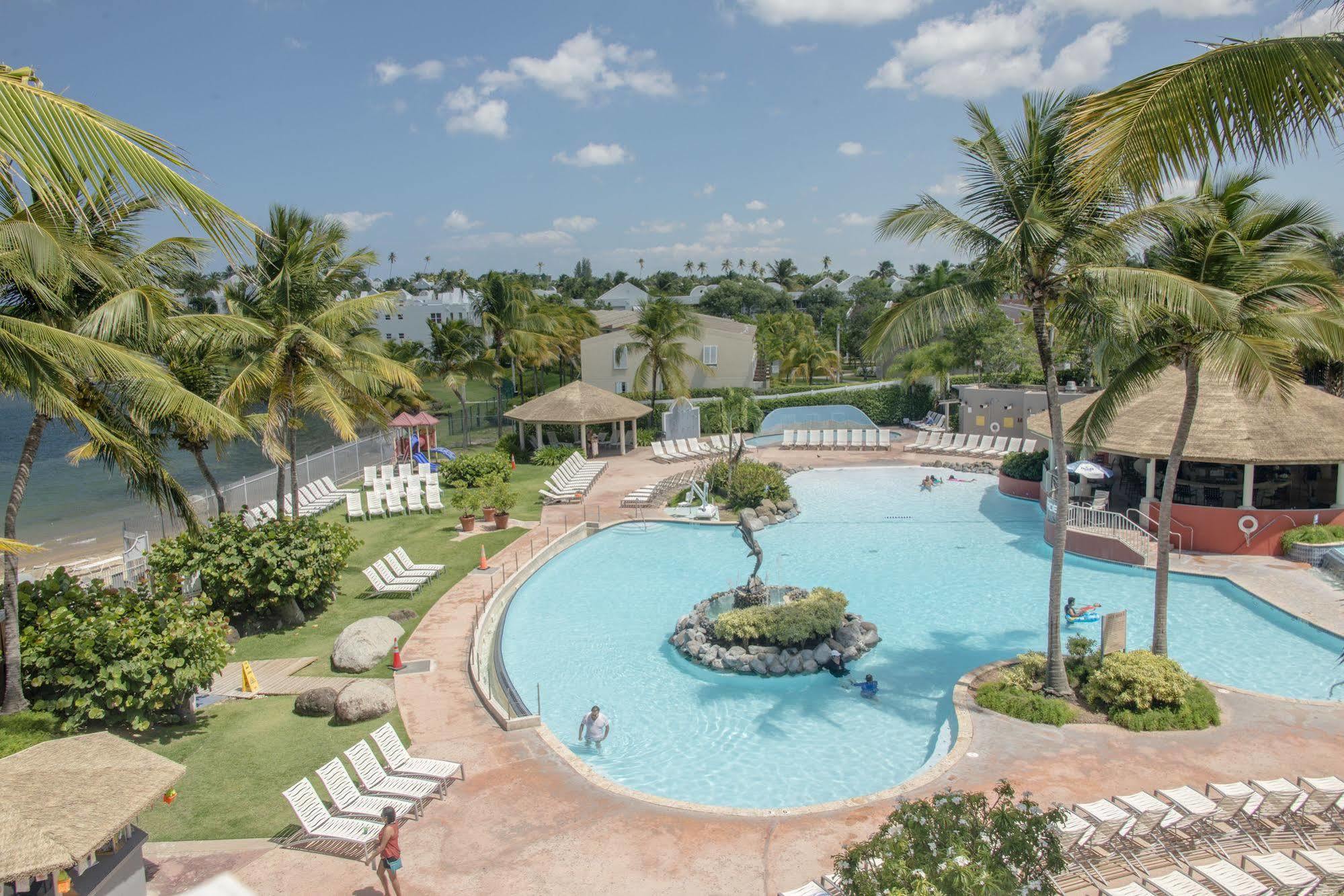 Hotel Aquarius Vacation Club At Dorado Del Mar Exterior foto