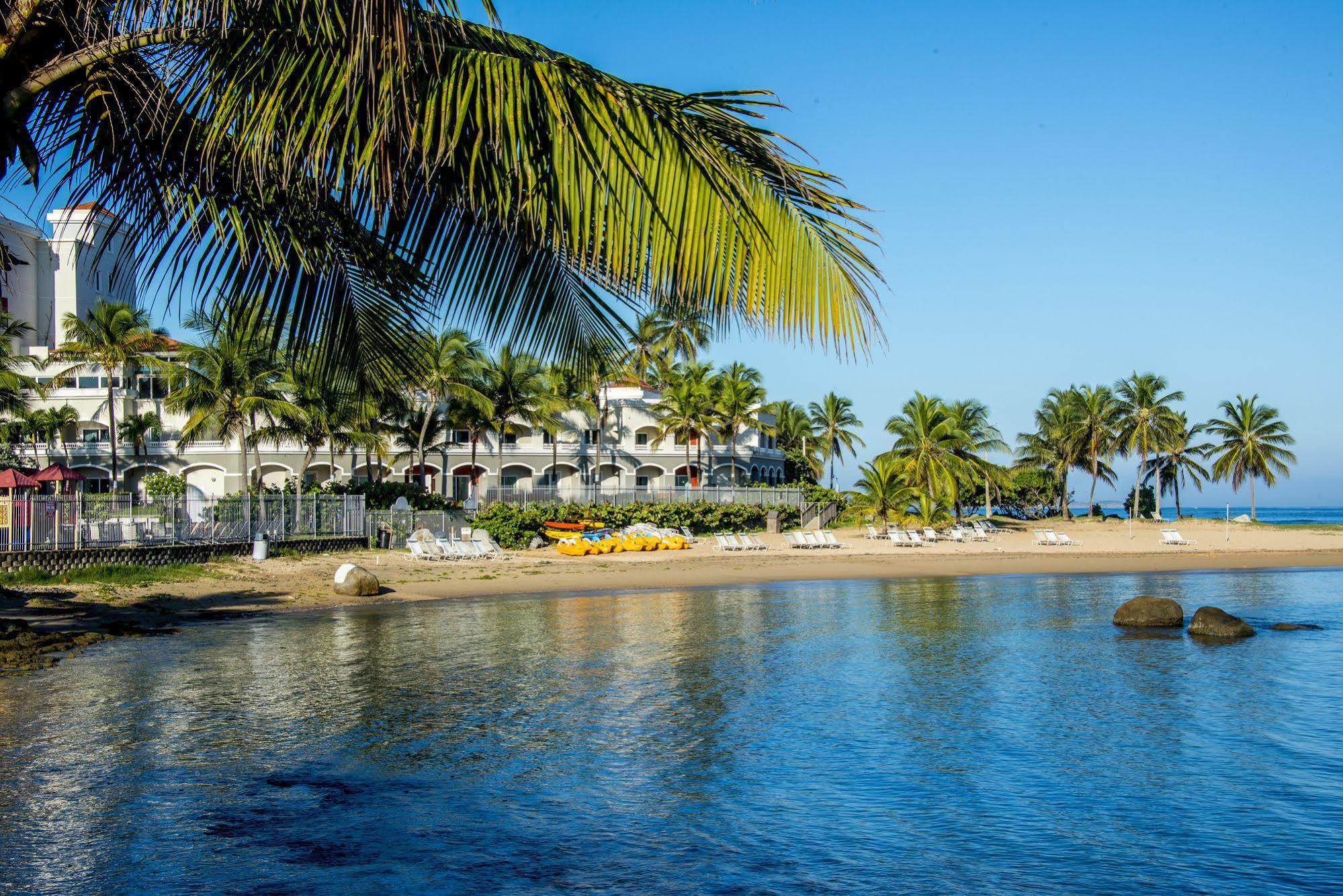 Hotel Aquarius Vacation Club At Dorado Del Mar Exterior foto