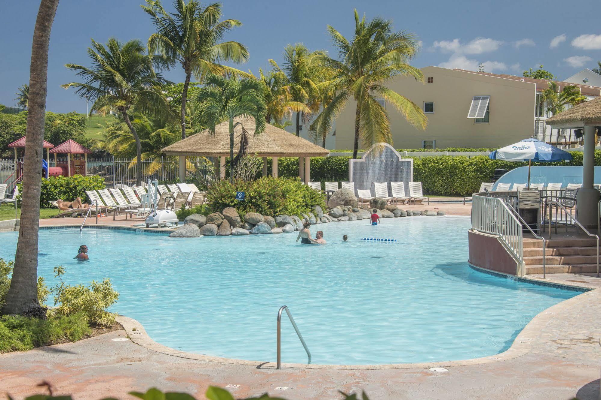 Hotel Aquarius Vacation Club At Dorado Del Mar Exterior foto